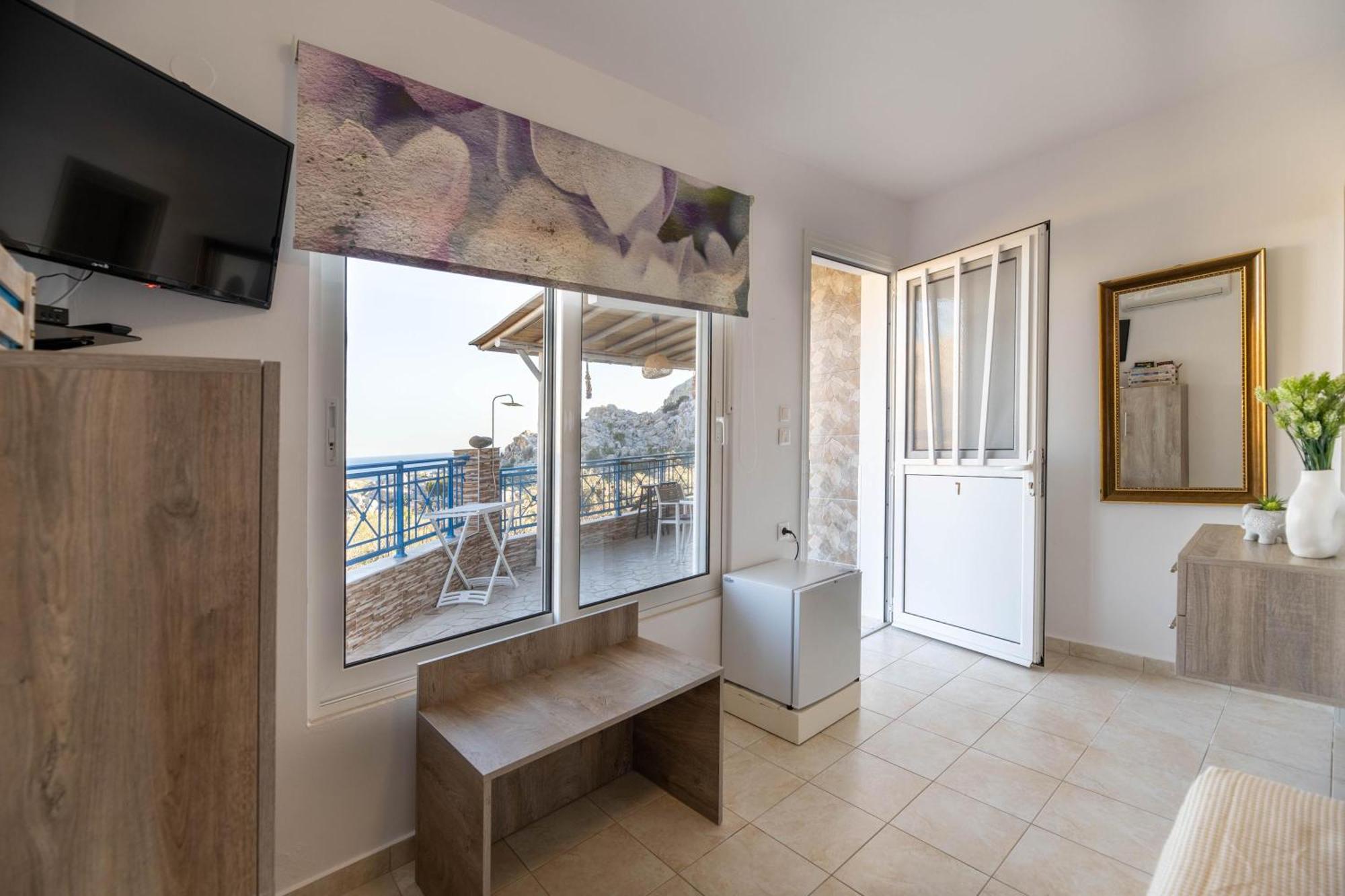 Aperanto Galazio Apartment Archangelos  Eksteriør billede